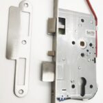 SALTO LE7E3755R01IMSRH Aelement Euro Escape Lock Right Hand 72 55 20 Radius SS