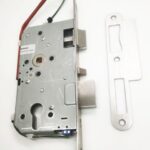 SALTO LE7E3755R41IMSLH Aelement Euro Escape Lock Left Hand 72 55 24 Radius SS